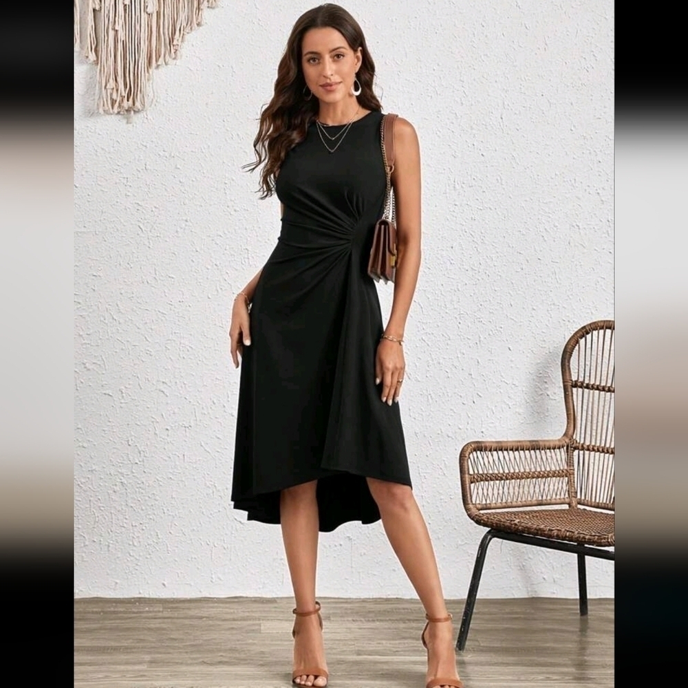 Ruched Front Solid A-line Dress - Picture 3 of 7